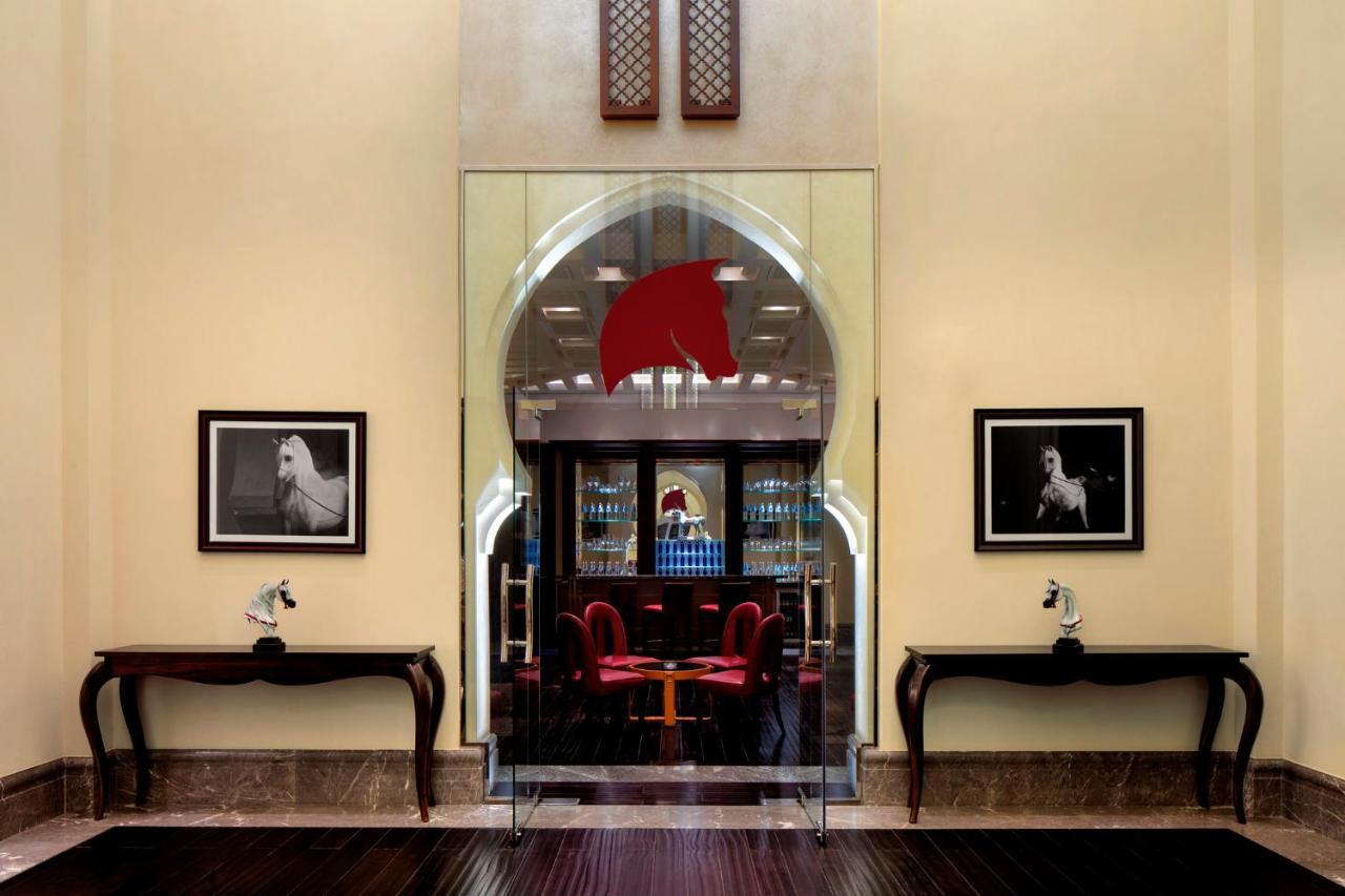 Ajman Saray, A Luxury Collection Resort, Аджман Екстериор снимка The lobby of the hotel